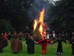 Wickerverbranding op Castle Fest 2012