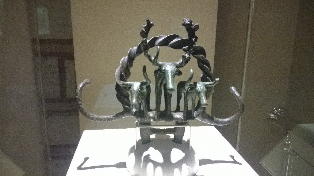 Ceremonial standar