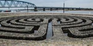 Labyrint aan de Waal in Nijmegen